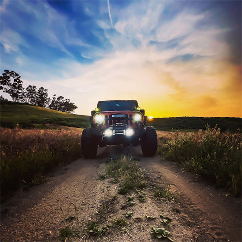 Ford Bronco vs. Jeep Wrangler: Which Off-Road SUV Is Better?