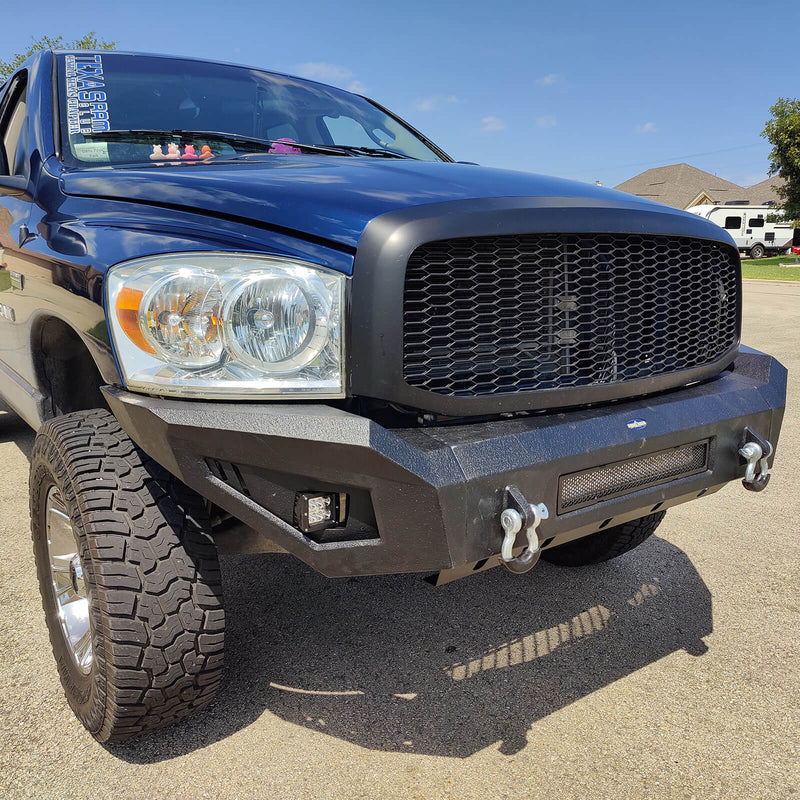 Load image into Gallery viewer, Dodge Ram 1500 Full Width Front Bumper Front Bumper with LED Light Bar for Dodge Ram 1500 BXG6501 9
